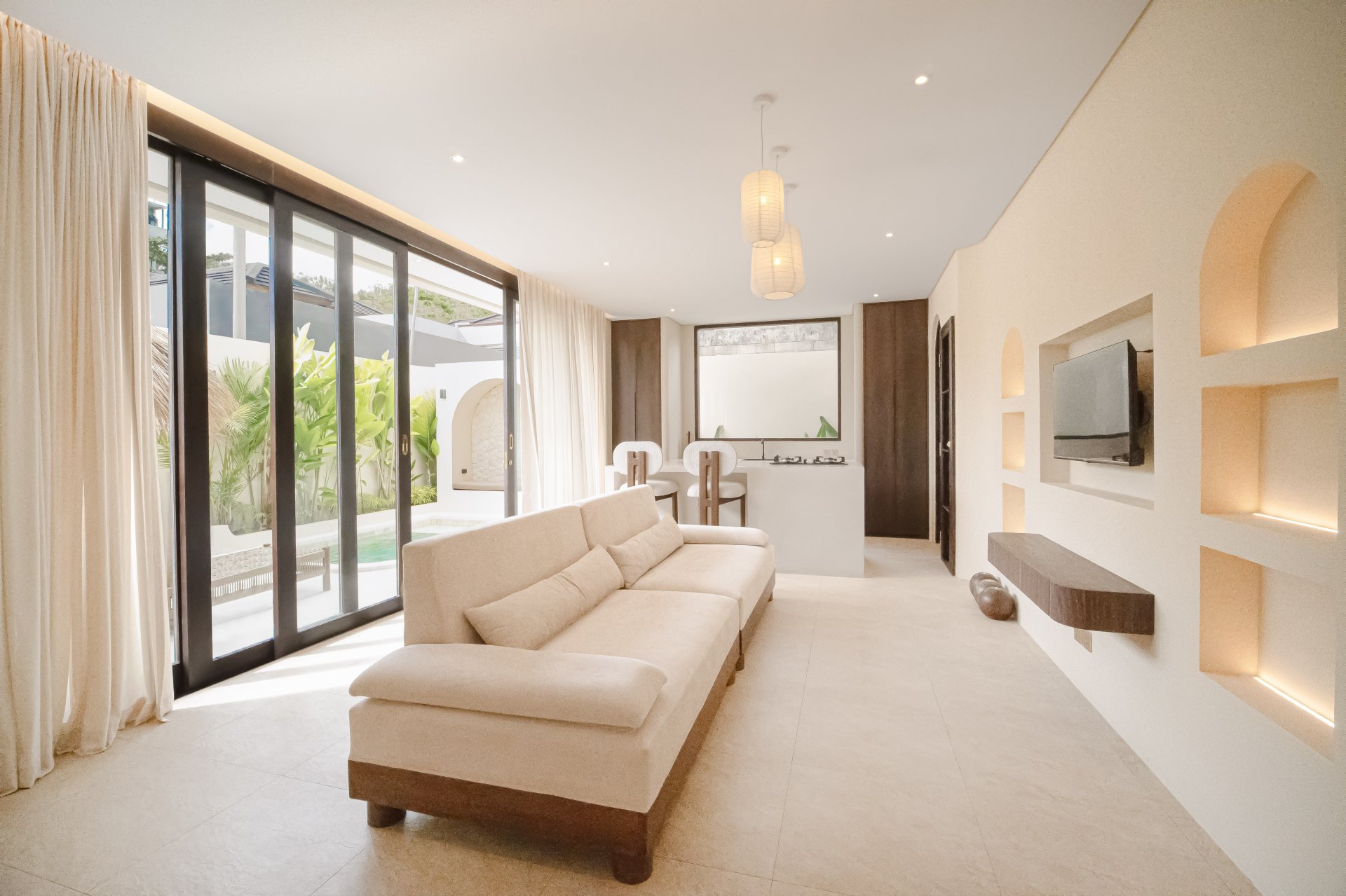 Leasehold 1-Bedroom Pool Villa in Bingin, Uluwatu with Private Balcony & Beach Access