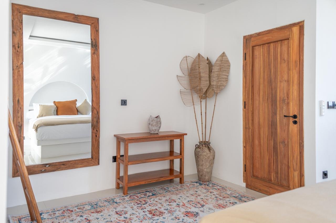 Modern 2-Bedroom Leasehold Villa with Private Pool & Sunken Living in Meruya, Canggu