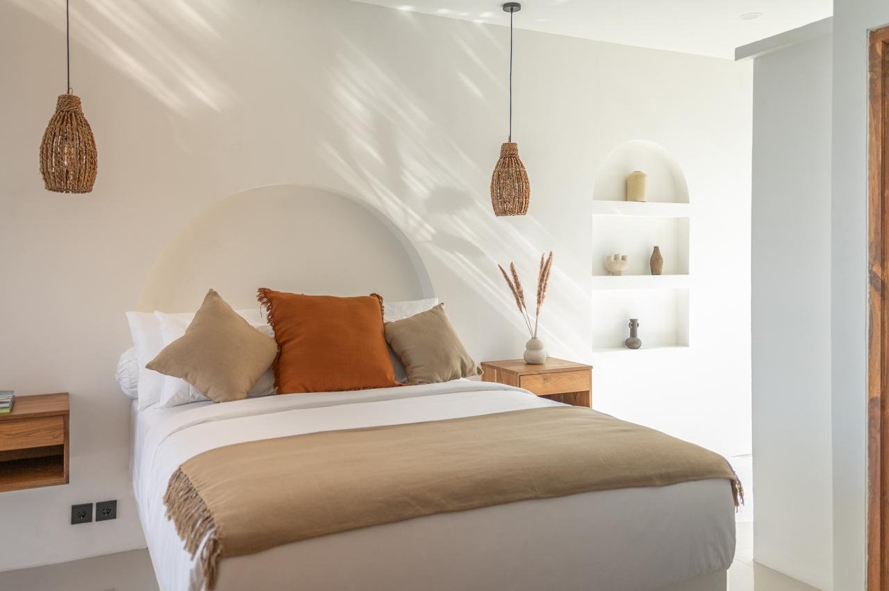 Modern 2-Bedroom Leasehold Villa with Private Pool & Sunken Living in Meruya, Canggu