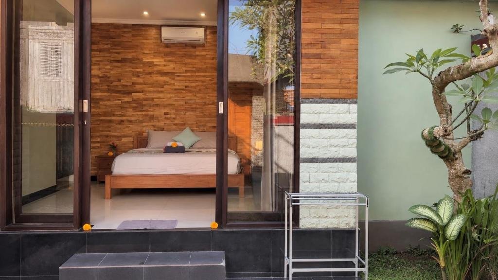 Garden-View 2-Bedroom Villa with Private Pool in Ubud — Furnished for Monthly & Nightly Stays