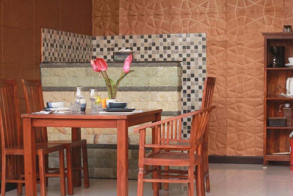 Garden-View 2-Bedroom Villa with Private Pool in Ubud — Furnished for Monthly & Nightly Stays