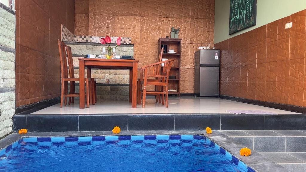 Garden-View 2-Bedroom Villa with Private Pool in Ubud — Furnished for Monthly & Nightly Stays