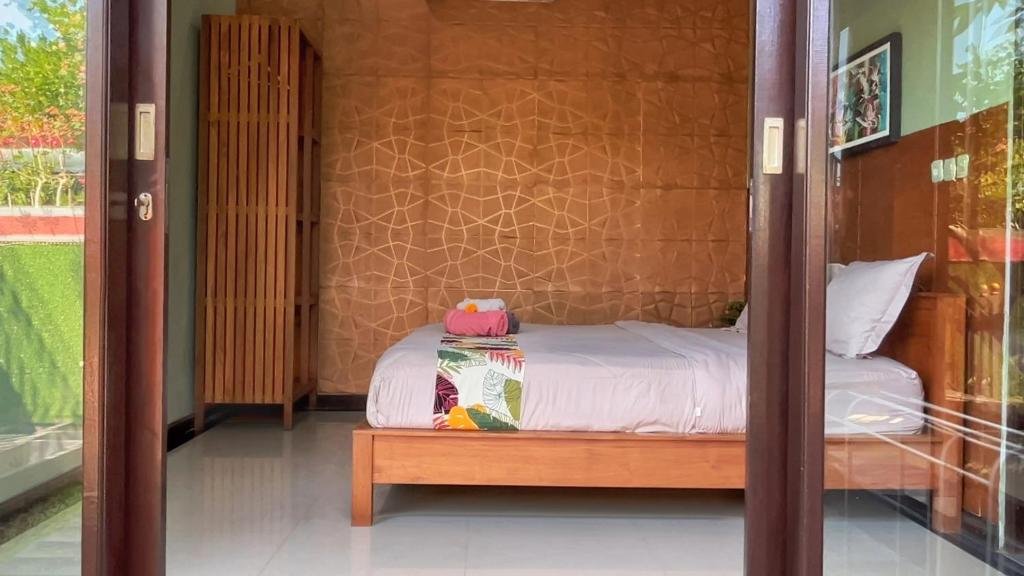 Private-Pool 2-Bedroom Villa in Central Ubud — Open-Plan Living, Ready for Long or Short Stays