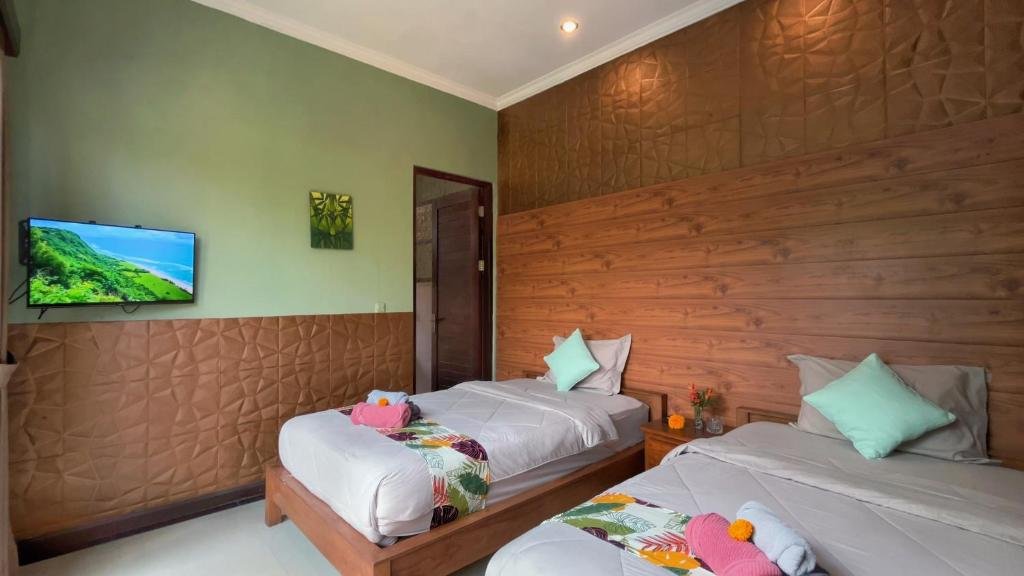 Private-Pool 2-Bedroom Villa in Central Ubud — Open-Plan Living, Ready for Long or Short Stays