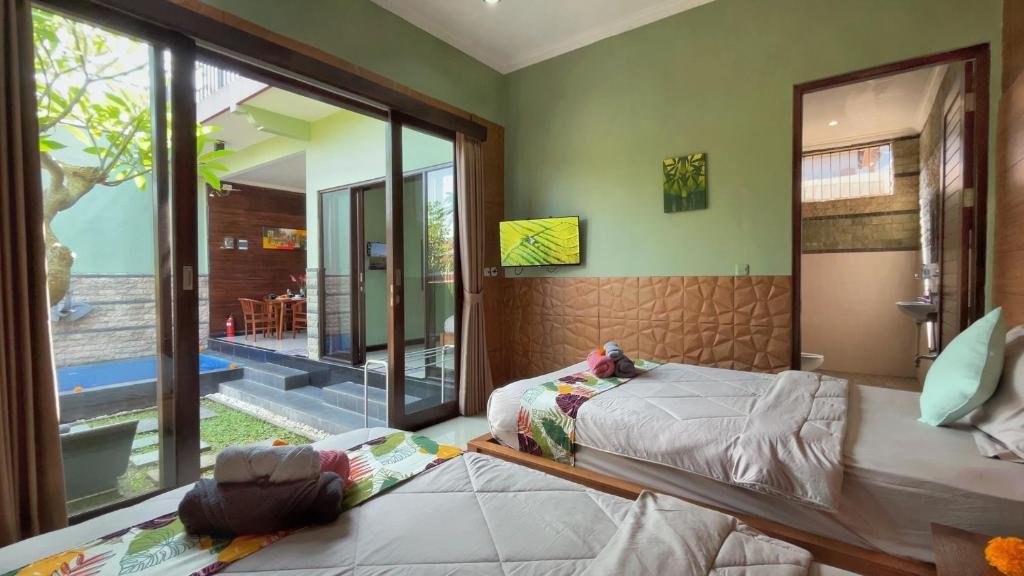 Private-Pool 2-Bedroom Villa in Central Ubud — Open-Plan Living, Ready for Long or Short Stays