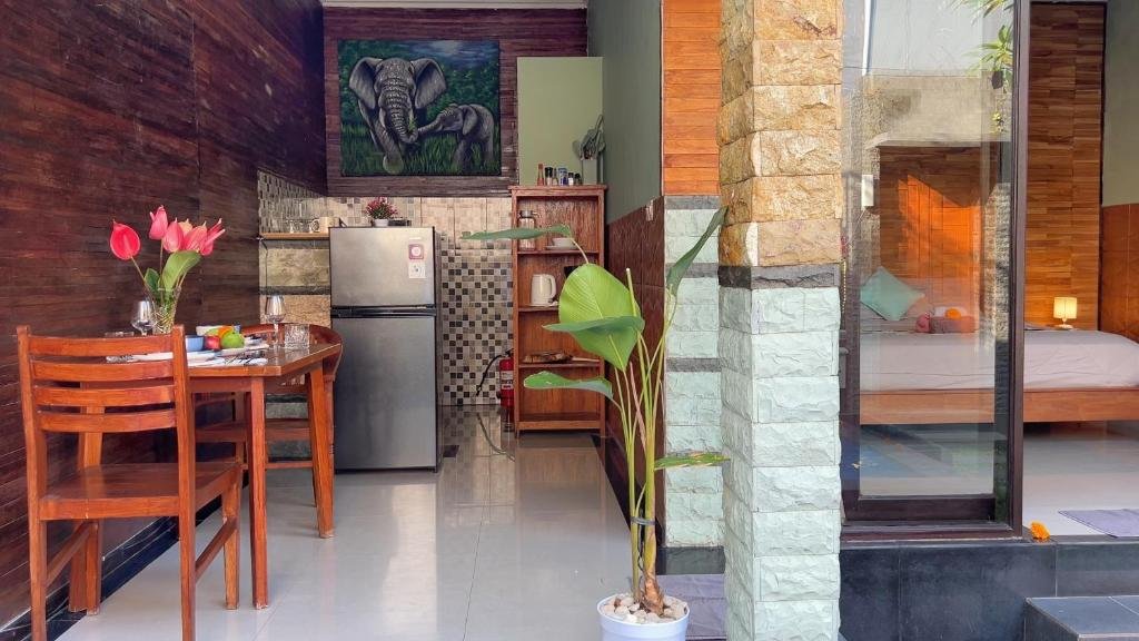 Private-Pool 1-Bedroom Villa in Ubud — Open-Plan Terrace Living, Ideal for Monthly Rentals