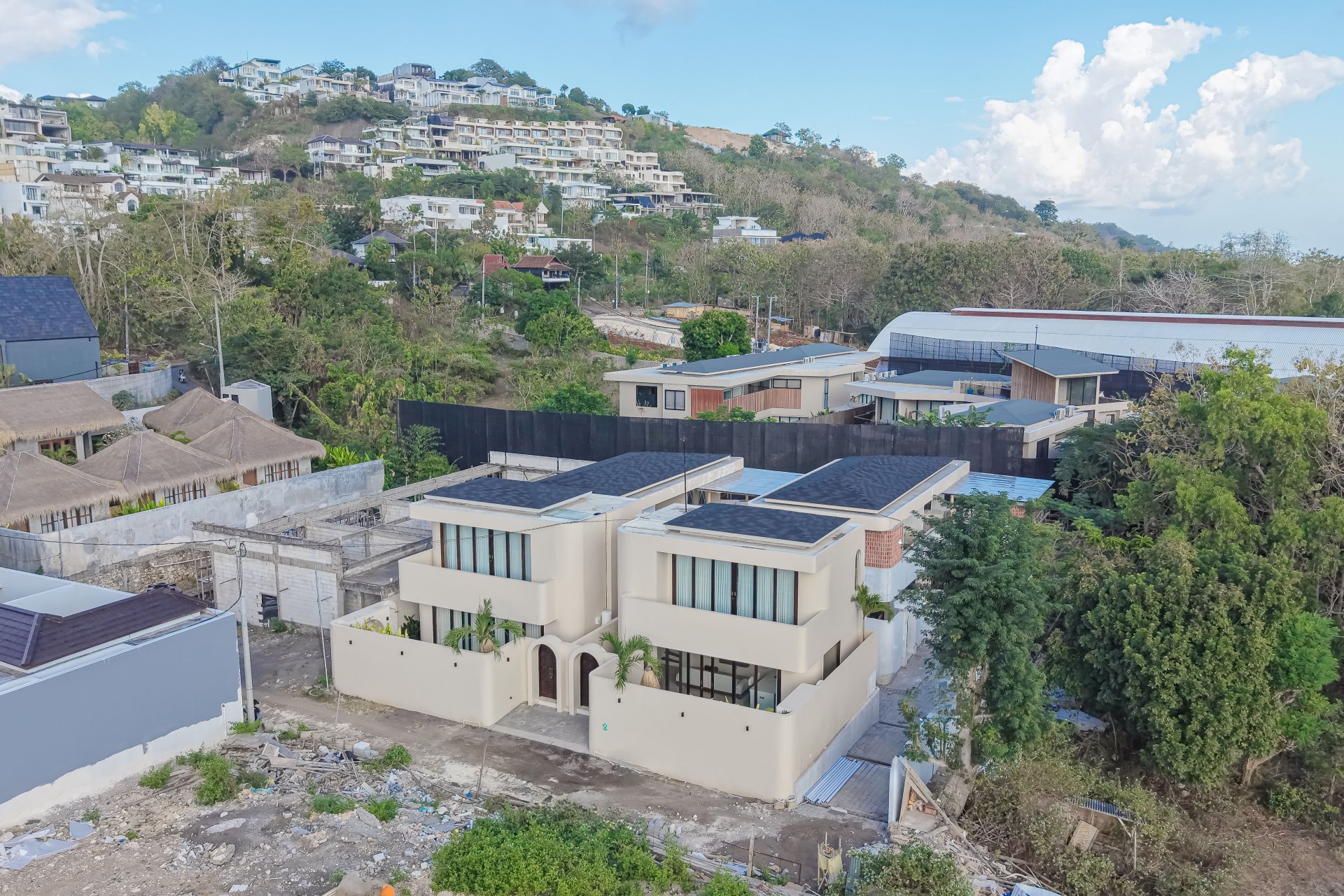 Leasehold 1-Bedroom Pool Villa in Bingin, Uluwatu with Private Balcony & Beach Access