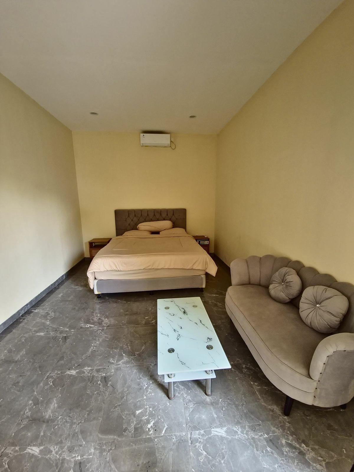 Modern 4-Bedroom Freehold Villa in Prime Umalas Near Seminyak & Canggu