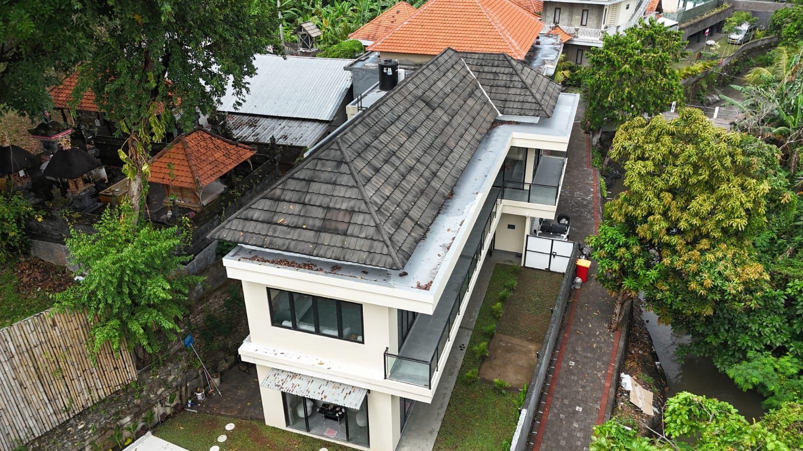 Modern 4-Bedroom Freehold Villa in Prime Umalas Near Seminyak & Canggu