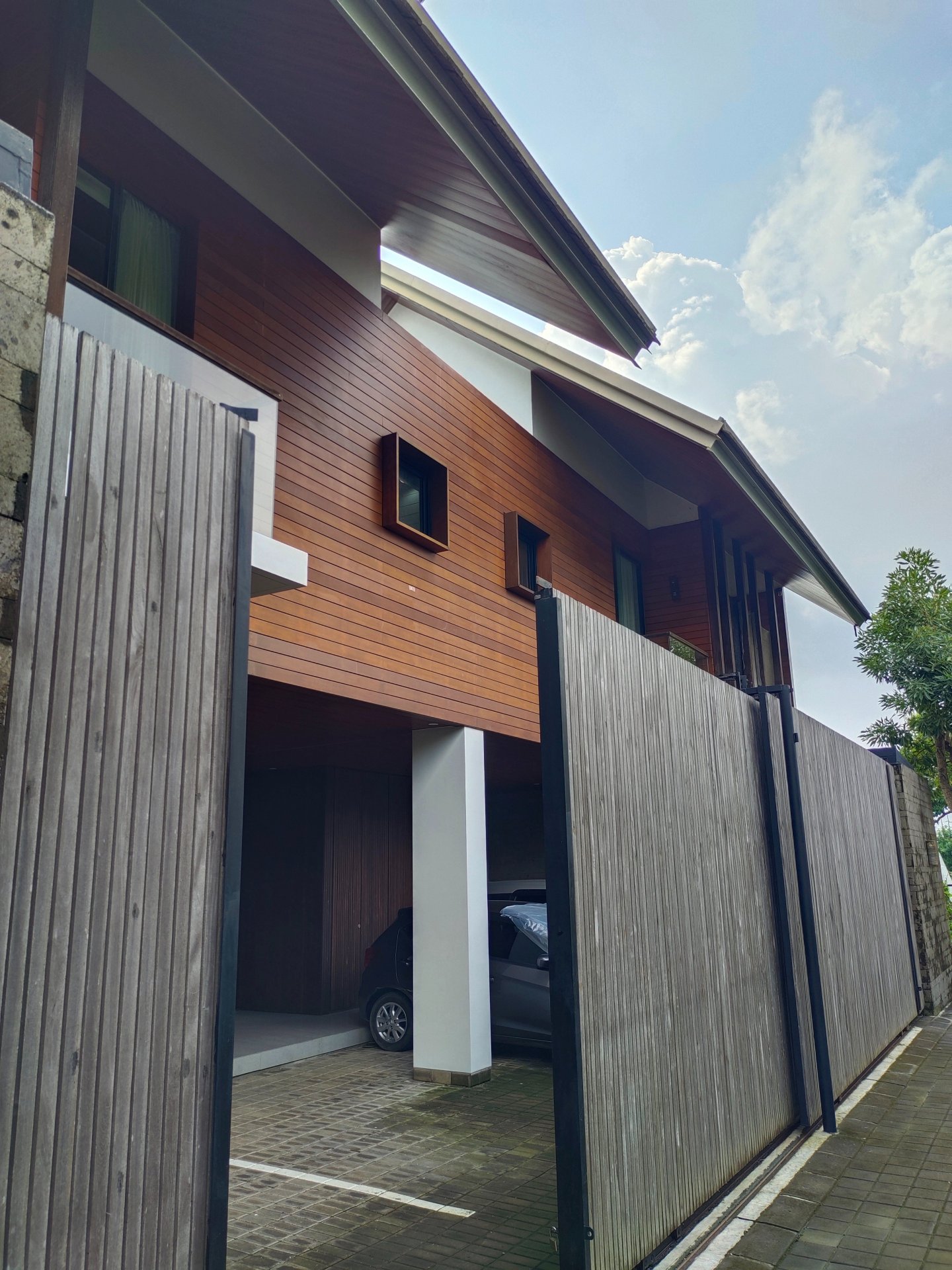 Premium 4-Bedroom Villa in Sanur — Luxury Living & Investment Opportunity