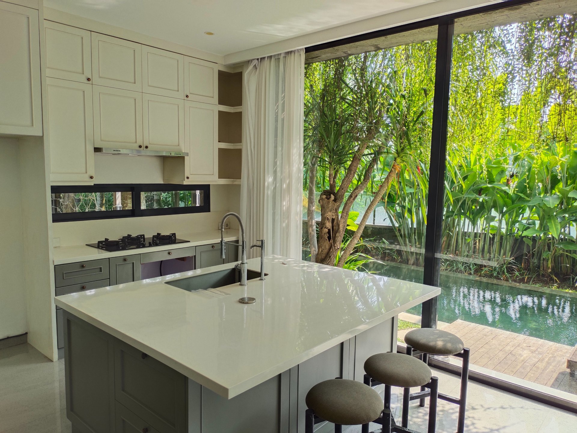 Premium 4-Bedroom Villa in Sanur — Luxury Living & Investment Opportunity