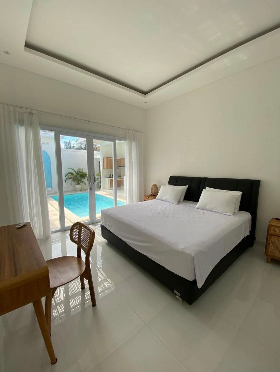 Fully Furnished 3-Bedroom Villa in Pererenan — Private Pool, Steps from Cafés & Gyms